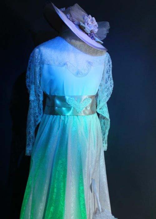 Titanic First Class Edwardian evening dress 1912 lace gown with hat